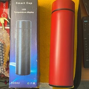 Red Smart Cup with LED Temperature Display